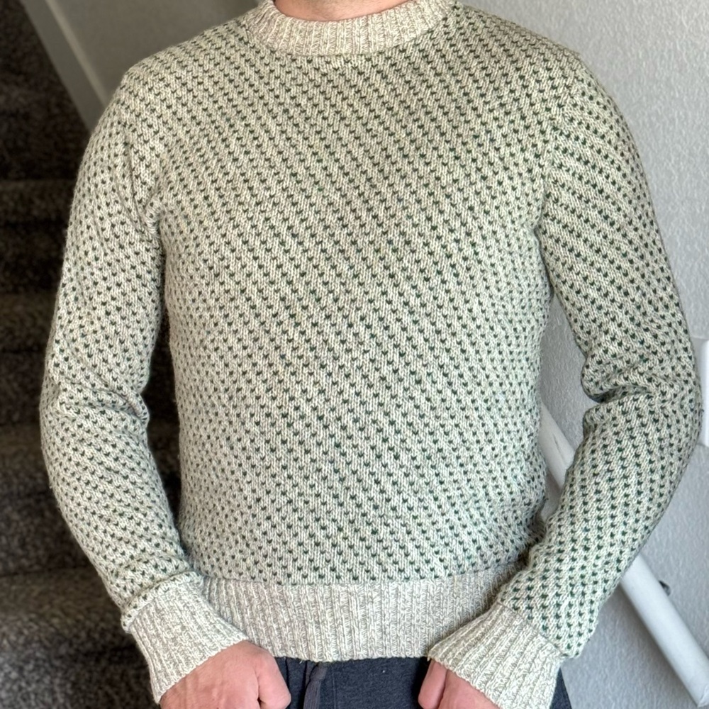 100% wool sweater cambridge dry goods